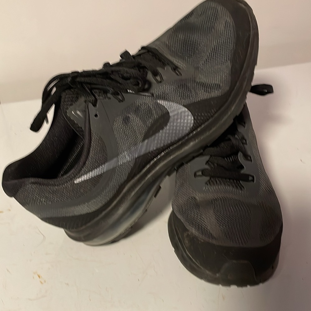 Nike Air Max Dynasty 2 Anthracite Women Black Grey Running Shoe Size 7